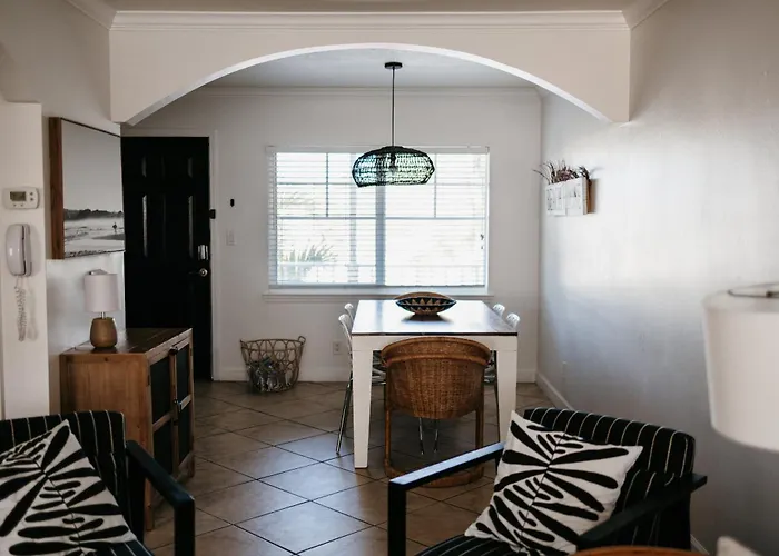 It's A Shore Thing - Stay, Relax, & Enjoy! Apartment